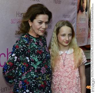 Filmpremiere Hannas schlafende Hunde Filmtheater Sendlinger Tor am 6. Juni 2016 Hannelore Elsner mit Nike Seitz