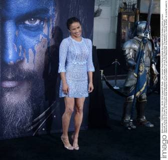Cast member Paula Patton attends the premiere of the fantasy motion picture Warcraft at the TCL Chinese Theatre in the Hollywood section of Los Angeles on June 6, 2016. Storyline: The peaceful realm of Azeroth stands on the brink of war as its civilization faces a fearsome race of invaders: orc warriors fleeing their dying home to colonize another. As a portal opens to connect the two worlds, one army faces destruction and the other faces extinction.  LAP2016060604 JIMxRUYMEN