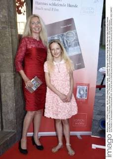 Elisabeth Escher und Nike Seitz bei der Premiere des Kinofilms Hannas schlafende Hunde im Filmtheater Sendlinger Tor. München, 06.06.2016 Foto:xP.xSchönbergerx xFuturexImage