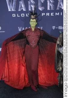 June 6, 2016 - Hollywood, CA, United States - 06 June 2016 - Hollywood, California - Jamie Lee Curtis. Arrivals for the Premiere Of Legendary Pictures and Universal Pictures Warcraft held at the TCL Chinese Theater IMAX. Photo Credit: Hollywood United States - ZUMAa123