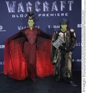 June 6, 2016 - Hollywood, CA, United States - 06 June 2016 - Hollywood, California - Jamie Lee Curtis, Thomas Guest. Arrivals for the Premiere Of Legendary Pictures and Universal Pictures Warcraft held at the TCL Chinese Theater IMAX. Photo Credit: Hollywood United States - ZUMAa123