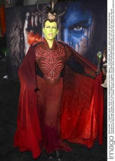 LOS ANGELES - JUN 6: Jamie Lee Curtis at the Warcraft Global Premiere at TCL Chinese Theater IMAX on June 6, 2016 in Los Angeles, CA  HPA