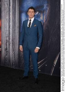 LOS ANGELES - JUN 6: Toby Kebbell at the Warcraft Global Premiere at TCL Chinese Theater IMAX on June 6, 2016 in Los Angeles, CA  HPA