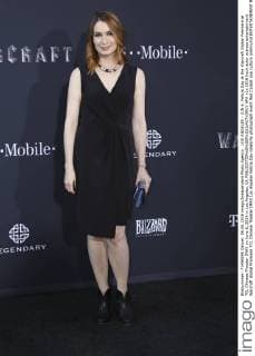 LOS ANGELES - JUN 6: Felicia Day at the Warcraft Global Premiere at TCL Chinese Theater IMAX on June 6, 2016 in Los Angeles, CA  HPA