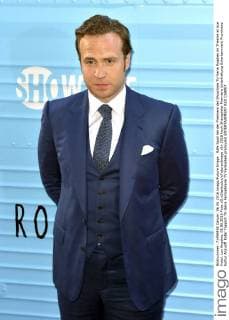 Rafe Spall bei der Premiere der Showtime TV-Serie Roadies im Theatre at Ace Hotel. Los Angeles, 06.06.2016 Foto:xD.xStarbuckx xFuturexImage