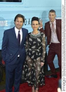 Luke Wilson, Carla Gugino und Machine Gun Kelly bei der Premiere der Showtime TV-Serie Roadies im Theatre at Ace Hotel. Los Angeles, 06.06.2016 Foto:xD.xStarbuckx xFuturexImage