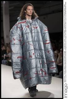 . 07 06 2016. London, United Kingdom. Ravensbourne show at Graduate Fashion Week 2016 in London.  xStephenxLockx xi-Imagesx IIM-12819-0002