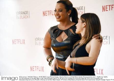 Dascha Polanco und Yael Stone bei der Europapremiere der 4. Staffel der Netflix TV-Serie Orange Is the New Black in der Kulturbrauerei. Berlin, 07.06.2016 Foto:xFredericx xFuturexImage
