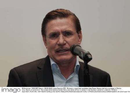 Durango s appointed candidate Jose Rosas Aispuro delivers a presser in Mexico City, Mexico, 8 June 2016. The conservative National Action Party won seven of the 12 states in last Sunday s governor s election. MEXICO ELECTION !ACHTUNG: NUR REDAKTIONELLE NUTZUNG!  CMM006 20160608-636010186604501838
