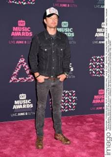 June 8, 2016 - Nashville, TN, United States - 08 June 2016 - Nashville, Tennessee - Dierks Bentley. 2016 CMT Music Awards held at Bridgestone Arena. Photo Credit: Laura Farr Nashville United States - ZUMAa123