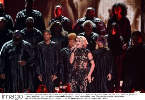 June 8, 2016 - Nashville, TN, United States - 08 June 2016 - Nashville, Tennessee - Carrie Underwood. 2016 CMT Music Awards held at Bridgestone Arena. Photo Credit: Laura Farr AdMedia Nashville United States - ZUMAa123