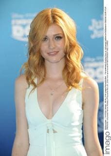Filmpremiere Finding Dory in Hollywood Katherine McNamara FINDING DORY FILM PREMIERE Hollywood Patrick Rideaux PicturePerfect