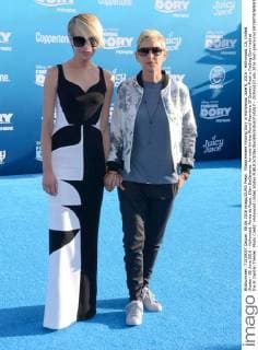 Filmpremiere Finding Dory in Hollywood June 8, 2016 - Hollywood, CA, United States - 08 June 2016 - Hollywood. Portia de Rossi, Ellen DeGeneres. Arrivals for the World Premiere Of Disney-Pixar s Finding Dory held at the El Capitan Theater. Photo Credit: Hollywood United States - ZUMAa123