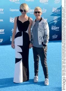 Filmpremiere Finding Dory in Hollywood June 8, 2016 - Hollywood, CA, United States - 08 June 2016 - Hollywood. Portia de Rossi, Ellen DeGeneres. Arrivals for the World Premiere Of Disney-Pixar s Finding Dory held at the El Capitan Theater. Photo Credit: Hollywood United States - ZUMAa123