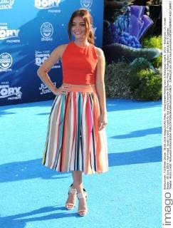 Filmpremiere Finding Dory in Hollywood June 8, 2016 - Hollywood, CA, United States - 08 June 2016 - Hollywood. Sarah Hyland. Arrivals for the World Premiere Of Disney-Pixar s Finding Dory held at the El Capitan Theater. Photo Credit: Hollywood United States - ZUMAa123