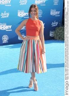 Filmpremiere Finding Dory in Hollywood June 8, 2016 - Hollywood, CA, United States - 08 June 2016 - Hollywood. Sarah Hyland. Arrivals for the World Premiere Of Disney-Pixar s Finding Dory held at the El Capitan Theater. Photo Credit: Hollywood United States - ZUMAa123