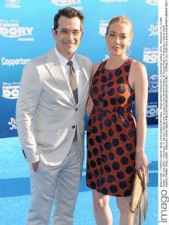Filmpremiere Finding Dory in Hollywood June 8, 2016 - Hollywood, CA, United States - 08 June 2016 - Hollywood. Ty Burrell, Holly Burrell. Arrivals for the World Premiere Of Disney-Pixar s Finding Dory held at the El Capitan Theater. Photo Credit: Hollywood United States - ZUMAa123