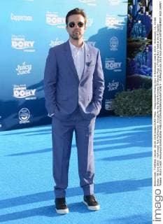 Filmpremiere Finding Dory in Hollywood June 8, 2016 - Hollywood, CA, United States - 08 June 2016 - Hollywood. Rob McElhenney. Arrivals for the World Premiere Of Disney-Pixar s Finding Dory held at the El Capitan Theater. Photo Credit: Hollywood United States - ZUMAa123