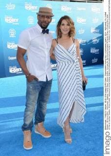 Filmpremiere Finding Dory in Hollywood June 8, 2016 - Hollywood, CA, United States - 08 June 2016 - Hollywood. Stephen Twitch Boss, Allison Holker. Arrivals for the World Premiere Of Disney-Pixar s Finding Dory held at the El Capitan Theater. Photo Credit: Hollywood United States - ZUMAa123