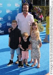 Filmpremiere Finding Dory in Hollywood June 8, 2016 - Hollywood, CA, United States - 08 June 2016 - Hollywood. Dean McDermott. Arrivals for the World Premiere Of Disney-Pixar s Finding Dory held at the El Capitan Theater. Photo Credit: Hollywood United States - ZUMAa123