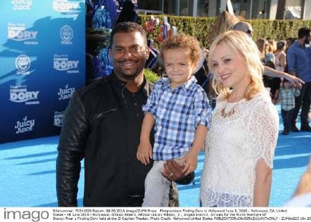 Filmpremiere Finding Dory in Hollywood June 8, 2016 - Hollywood, CA, United States - 08 June 2016 - Hollywood. Alfonso Ribeiro, Alfonso Lincoln Ribeiro, Jr., Angela Unkrich. Arrivals for the World Premiere Of Disney-Pixar s Finding Dory held at the El Capitan Theater. Photo Credit: Hollywood United States - ZUMAa123