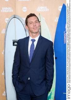 LOS ANGELES - JUN 8: Shawn Hatosy at the Animal Kingdom Premiere Screening at the The Rose Room on June 8, 2016 in Venice Beach, CA  KathyxHutchins