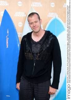 LOS ANGELES - JUN 8: Jeb Corliss at the Animal Kingdom Premiere Screening at the The Rose Room on June 8, 2016 in Venice Beach, CA  KathyxHutchins