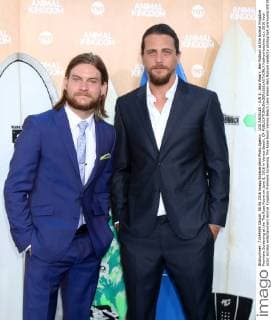 LOS ANGELES - JUN 8: Jake Weary, Ben Robson at the Animal Kingdom Premiere Screening at the The Rose Room on June 8, 2016 in Venice Beach, CA  KathyxHutchins