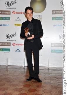 Verleihung Premio Globo d Oro in Rom Rome Photocall Golden Globes . Pictured: Elio Germano Armani suit  CCP