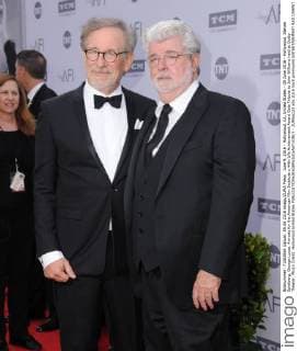 June 9, 2016 - Hollywood, CA, United States - 09 June 2016 - Hollywood. Steven Spielberg, George Lucas. Arrivals for the American Film Institute s 44th Life Achievement Award Gala Tribute to John Williams held at Dolby Theater. Photo Credit: Hollywood United States - ZUMAa123