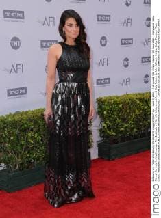 June 9, 2016 - Hollywood, CA, United States - 09 June 2016 - Hollywood. Idina Menzel. Arrivals for the American Film Institute s 44th Life Achievement Award Gala Tribute to John Williams held at Dolby Theater. Photo Credit: Hollywood United States - ZUMAa123