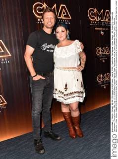 June 9, 2016 - Nashville, Tennessee, United States - 09 June 2016 - Nashville, Tennessee - Dierks Bentley, Elle King. 2016 CMA Music Festival Nightly Press Conference held at Nissan Stadium. Photo Credit: AdMedia Nashville United States - ZUMAa123