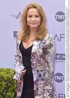 Lea Thompson bei der 44. AFI Life Achievement Award Gala im Dolby Theatre, Hollywood. Los Angeles, 09.06.2016 Foto:xD.xStarbuckx xFuturexImage