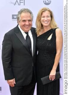 Jim Gianopulos mit Gattin Ann bei der 44. AFI Life Achievement Award Gala im Dolby Theatre, Hollywood. Los Angeles, 09.06.2016 Foto:xD.xStarbuckx xFuturexImage