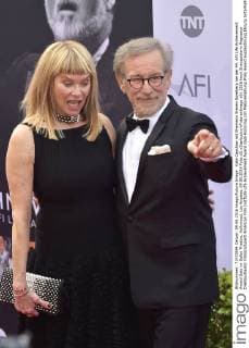 Kate Capshaw mit Ehemann Steven Spielberg bei der 44. AFI Life Achievement Award Gala im Dolby Theatre, Hollywood. Los Angeles, 09.06.2016 Foto:xD.xStarbuckx xFuturexImage