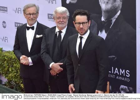 Steven Spielberg, George Lucas und J. J. Abrams bei der 44. AFI Life Achievement Award Gala im Dolby Theatre, Hollywood. Los Angeles, 09.06.2016 Foto:xD.xStarbuckx xFuturexImage