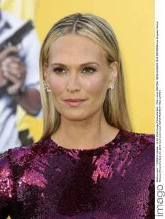 Molly Sims CENTRAL INTELLIGENCE FILM PREMIERE Los Angeles Patrick Rideaux PicturePerfect