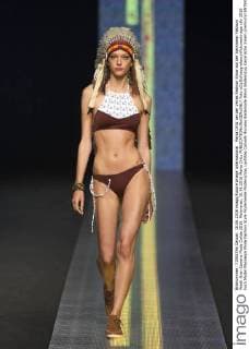 Marta Ortiz bei der Vevas Fashion Show auf der Swimwear Fashion Week Gran Canaria Moda Calida 2016. Meloneras, 10.06.2016 Marta Ortiz  Foto:xDyDxFotografosx xFuturexImage