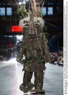 A model showing Ethnical costumes during the graduation fashion show showcasing the creations of the fourth year students of the fashion department of the Royal Academy of Fine Arts - AP Hogeschool, at Parkloods, in Antwerp, Friday 10 June 2016.  KRISTOFxVANxACCOM 04869347
