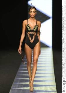 Joana Sanz bei der Patri Santana Swimwear Fashion Show auf der Swimwear Fashion Week Gran Canaria Moda Calida 2016. Meloneras, 10.06.2016 Joana Sanz  Foto:xDyDxFotografosx xFuturexImage