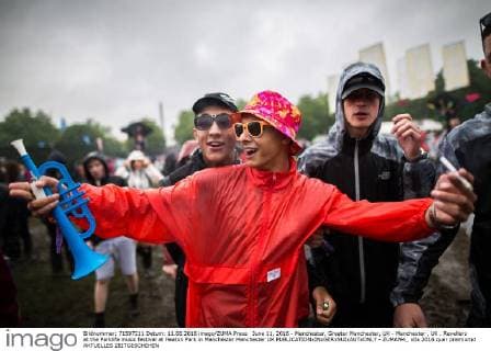 June 11, 2016 - Manchester, Greater Manchester, UK - Manchester , UK . Revellers at the Parklife music festival at Heaton Park in Manchester Manchester UK  - ZUMAl94_