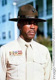 OSCARS. Bester Nebendarsteller. Preisträger 1981-1990 Jan. 1, 2011 - 0001.SCENE FROM THE FILM AN OFFICER AND A GENTLEMAN .LOUIS GOSSETT JR..SUPPLIED BY SN - ZUMAg49_