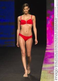 Sara San Martin bei der Livia Fashion Show auf der Swimwear Fashion Week Gran Canaria Moda Calida 2016. Meloneras, 11.06.2016 Sara San Martin  Foto:xDyDxFotografosx xFuturexImage