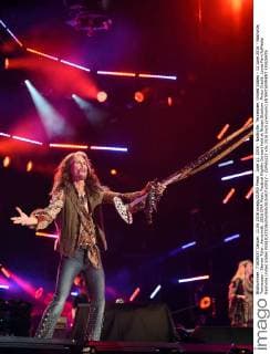 June 11, 2016 - Nashville, Tennessee, United States - 11 June 2016 - Nashville, Tennessee - Steven Tyler, Aerosmith. 2016 CMA Music Festival Nightly Concert held at Nissan Stadium. Photo Credit: Laura Farr AdMedia Nashville United States - ZUMAa123