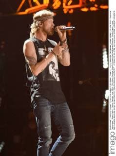 June 11, 2016 - Nashville, Tennessee, United States - 11 June 2016 - Nashville, Tennessee - Brian Kelley, Florida Georgia Line. 2016 CMA Music Festival Nightly Concert held at Nissan Stadium. Photo Credit: Laura Farr AdMedia Nashville United States - ZUMAa123
