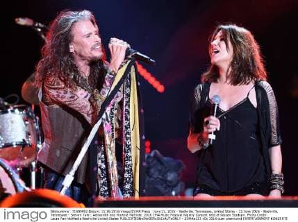 June 11, 2016 - Nashville, Tennessee, United States - 11 June 2016 - Nashville, Tennessee - Steven Tyler, Aerosmith and Martina McBride. 2016 CMA Music Festival Nightly Concert held at Nissan Stadium. Photo Credit: Laura Farr AdMedia Nashville United States - ZUMAa123