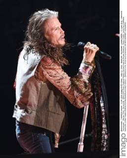June 11, 2016 - Nashville, Tennessee, United States - 11 June 2016 - Nashville, Tennessee - Steven Tyler, Aerosmith. 2016 CMA Music Festival Nightly Concert held at Nissan Stadium. Photo Credit: Laura Farr AdMedia Nashville United States - ZUMAa123