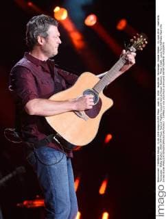 June 11, 2016 - Nashville, Tennessee, United States - 11 June 2016 - Nashville, Tennessee - Blake Shelton. 2016 CMA Music Festival Nightly Concert held at Nissan Stadium. Photo Credit: Laura Farr AdMedia Nashville United States - ZUMAa123