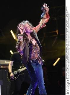 June 11, 2016 - Nashville, Tennessee, United States - 11 June 2016 - Nashville, Tennessee - Steven Tyler, Aerosmith. 2016 CMA Music Festival Nightly Concert held at Nissan Stadium. Photo Credit: Laura Farr AdMedia Nashville United States - ZUMAa123