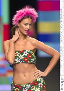 Model bei der Agatha Ruiz de la Prada Fashion Show auf der Swimwear Fashion Week Gran Canaria Moda Calida 2016. Meloneras, 11.06.2016 Agatha Ruiz de la Prada Model  Foto:xDyDxFotografosx xFuturexImage